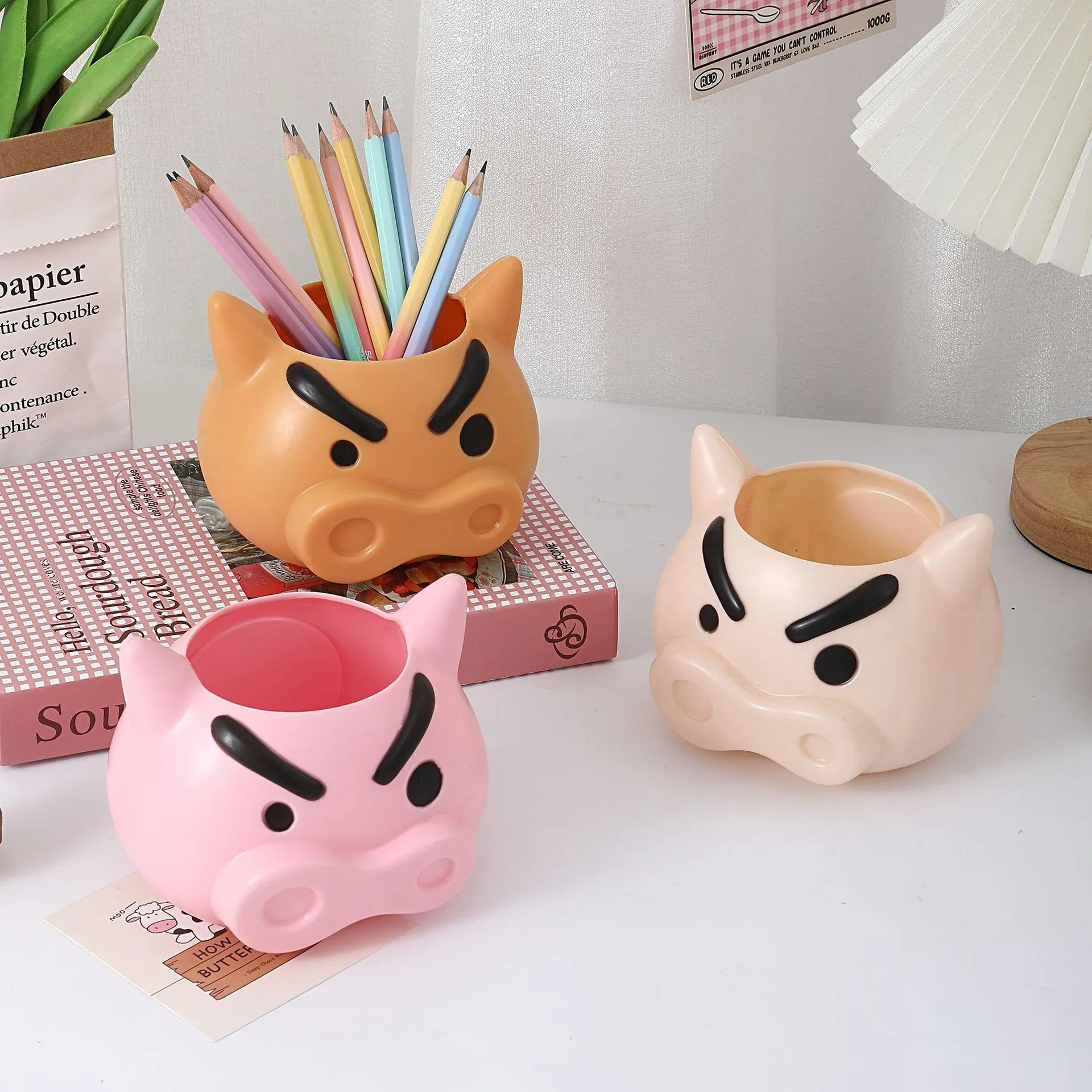 Cómoda de dibujos animados, organizador de maquillaje, cubo de almacenamiento, lápiz labial, lápiz de cejas, pincel para polvos sueltos, herramienta de maquillaje, portalápices.