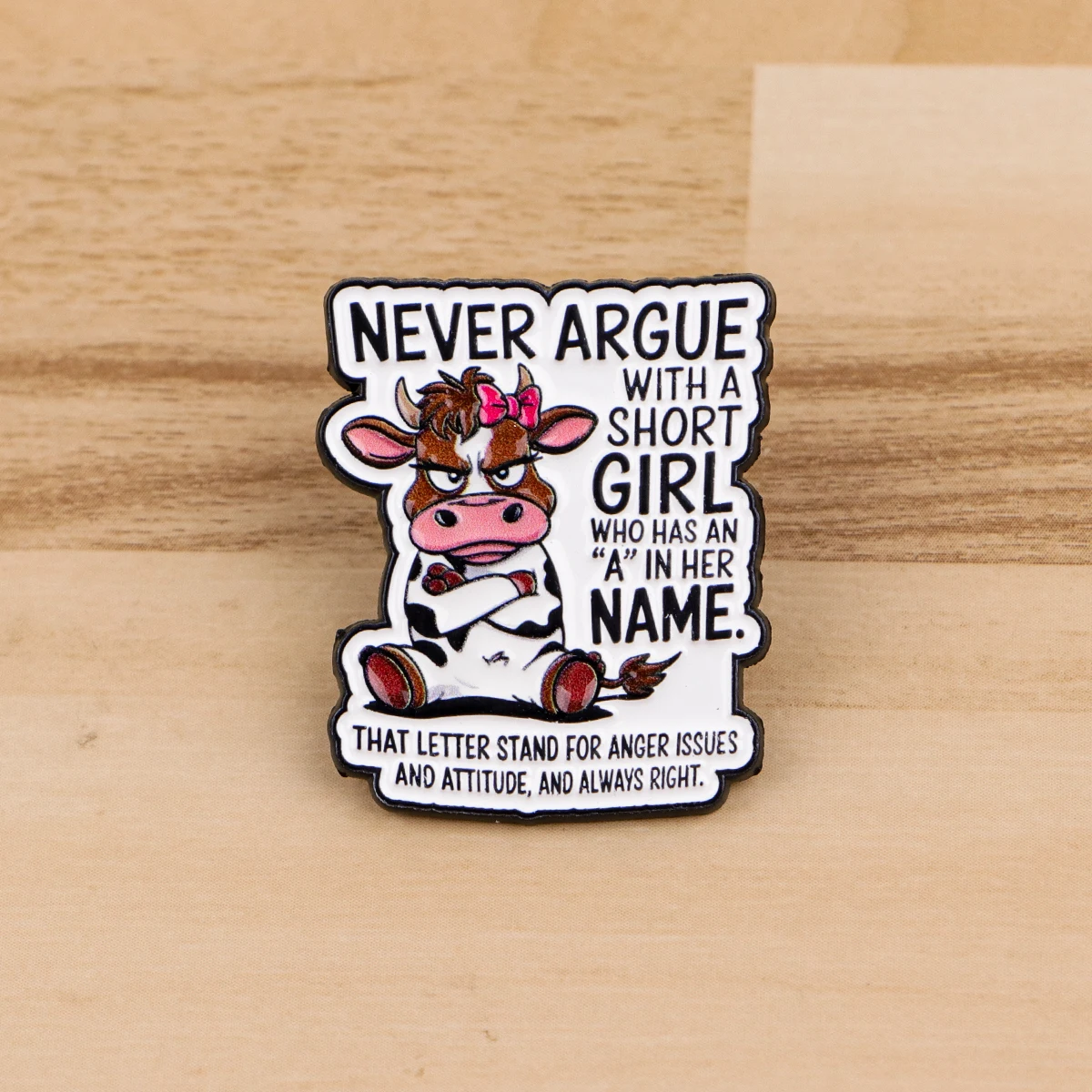 Pins Esmaltados con Citas Sáti - Anime Cosplay Nombre reseña y precio