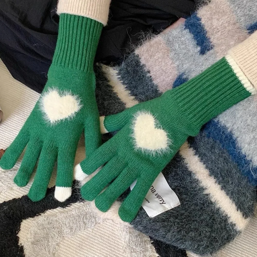 Elegant Touchscreen Women Knitted Gloves Windproof Cold Resistance Love Heart Gloves Thicken Warm Cycling Gloves Ladies