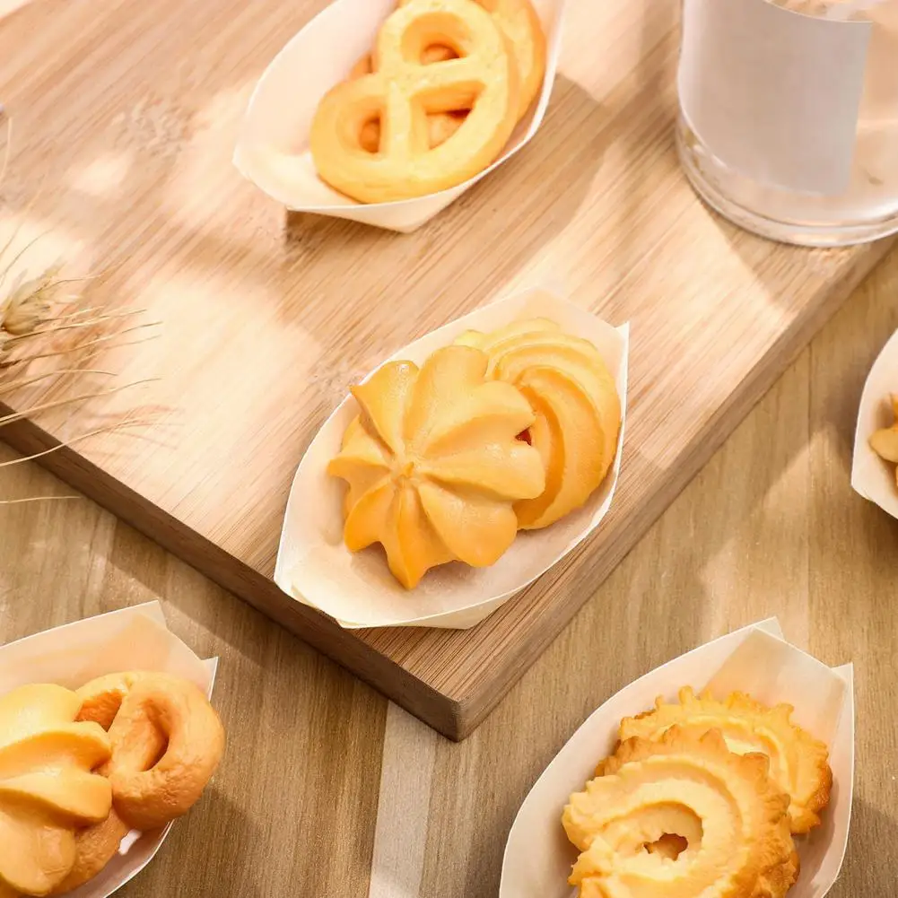 100Pcs Sushi Serving Boat Japanese Style Solid Wood Disposable Dessert Salad Appetizer Food Serving Plate Tray Kitchen Supplies