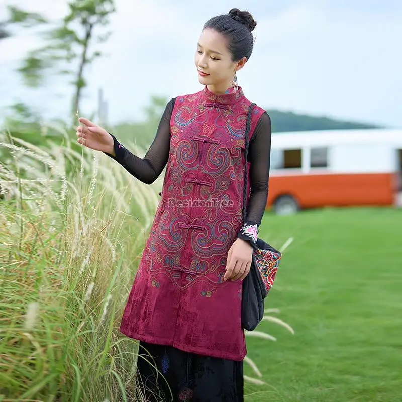 2025 nieuwe vrouwen chinese etnische stijl stand kraag bloem borduurwerk lange mouwloze jas top cheongsam knop blouse s834