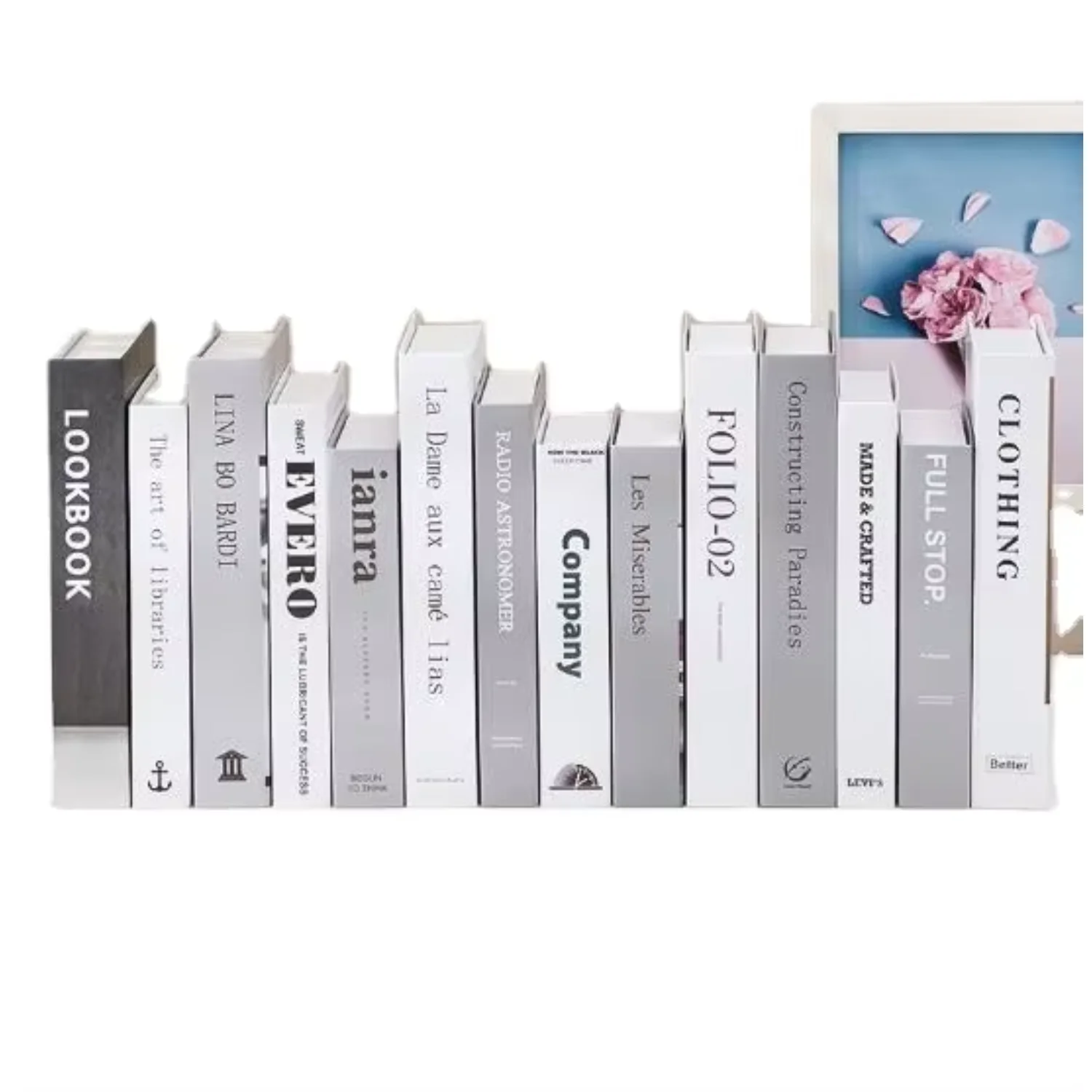 Nordic White Fashion Dummy Book for  Decor Table Luxury Modern Decorative Book Box Designer Empty Faux Books for Decoration