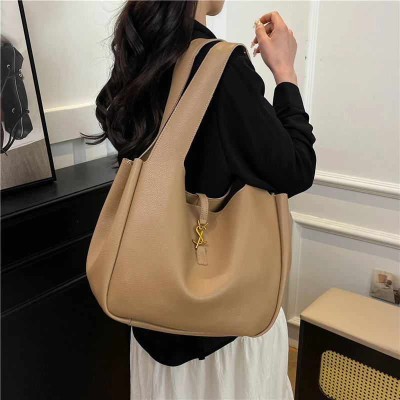 

Роскошная женская кожаная модная сумка через плечо Элегантная дизайнерская сумка через плечо Классический стиль для современной одежды