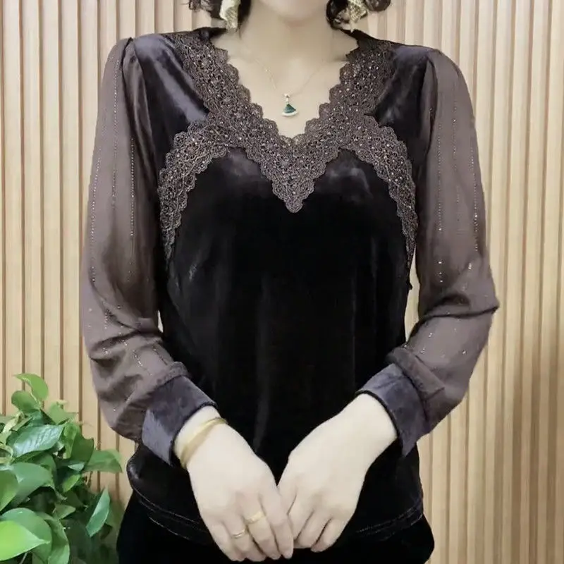 

2023 Spring and Autumn Splice V-Neck Long Sleeve Underlay Plus Size Pullover Lace Bright Silk Fashion Casual Formal Tops