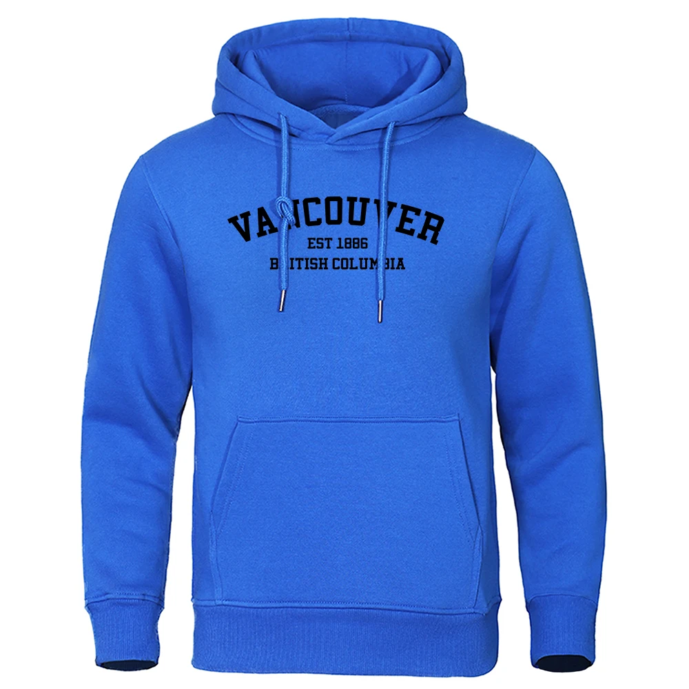 Casual men's round neck hooded sweatshirt with white letters, in compliance the 1886 British Columbia Eastern Standard