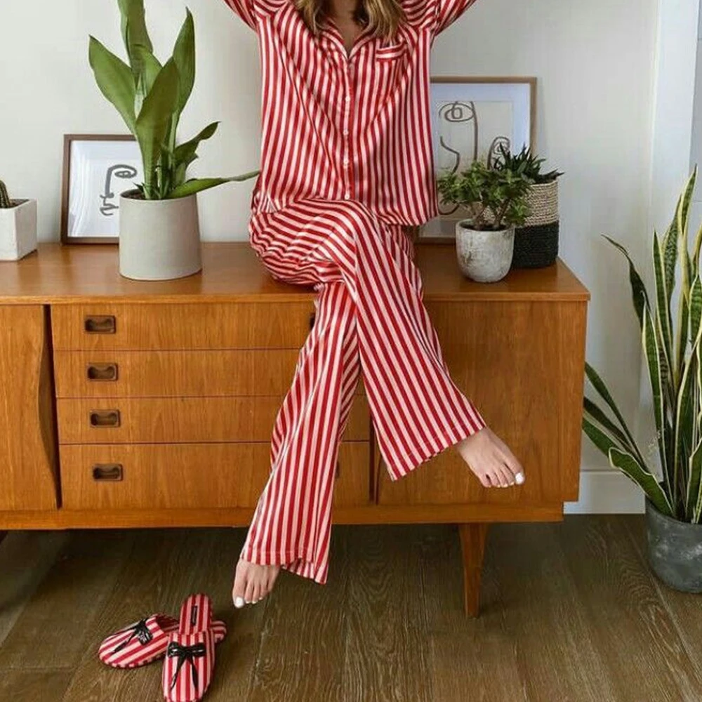 

2025 Women Christmas 2 Pieces Pajama Sets Striped Long Sleeve Button-up Shirts Tops Elastic Waist Pants Casual Sleepwear Outfits