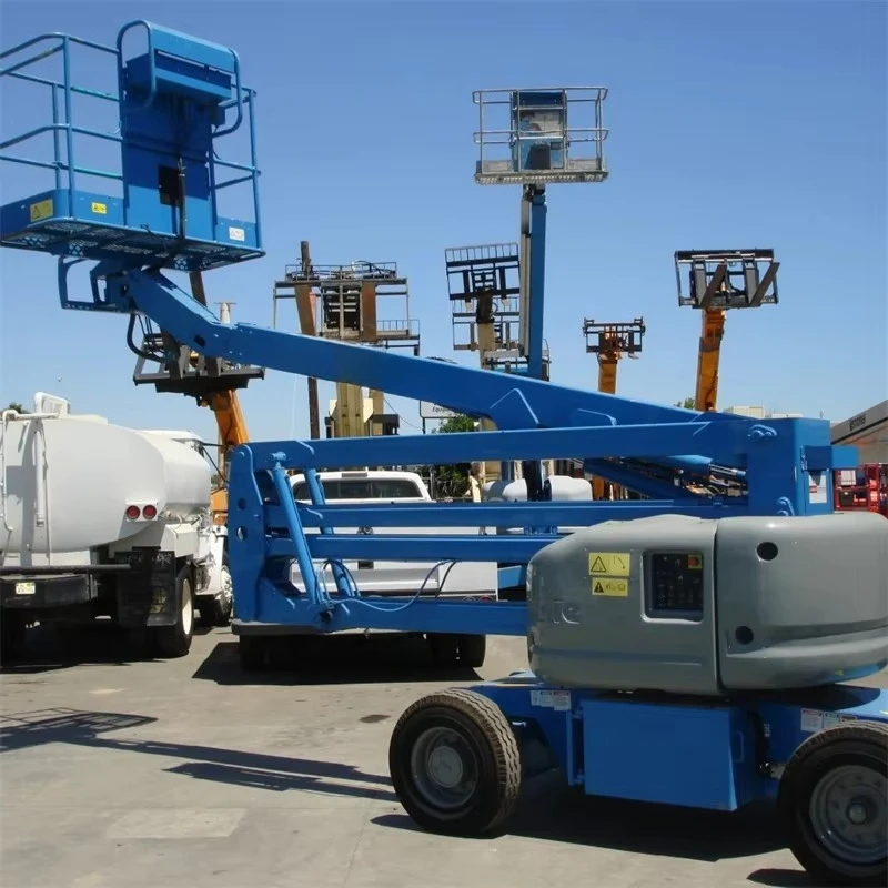 Boom Articulated Boom Lift With 360 Degree Turntable High Up And Over Clearance Aerial Work Platform