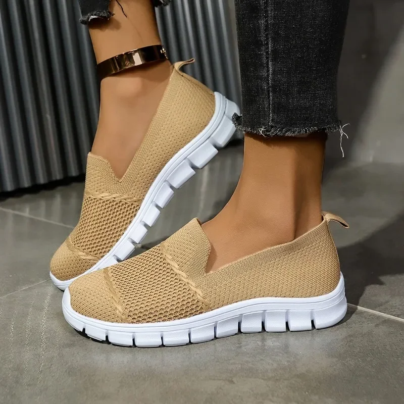 Casual Shoes for Women 2024 Hot Sale Slip-on Women's Vulcanize Shoes Fashion Round Head New Plus Size Light Comfortable Shoes