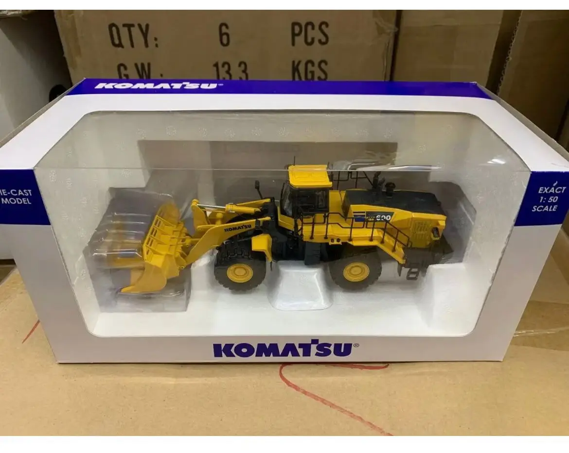 

1/50 Scale Die-Cast Model Komatsu WA600-8 Stone Handler DieCast Model Toy UH8153