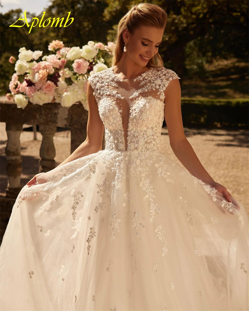 فستان زفاف أورجانزا أبيض أنيق مخصص مثير برقبة دائرية وأكمام قصيرة زي العرائس ناعم على شكل حرف a ذيل محكمة فيستدو دي نوفيا #4