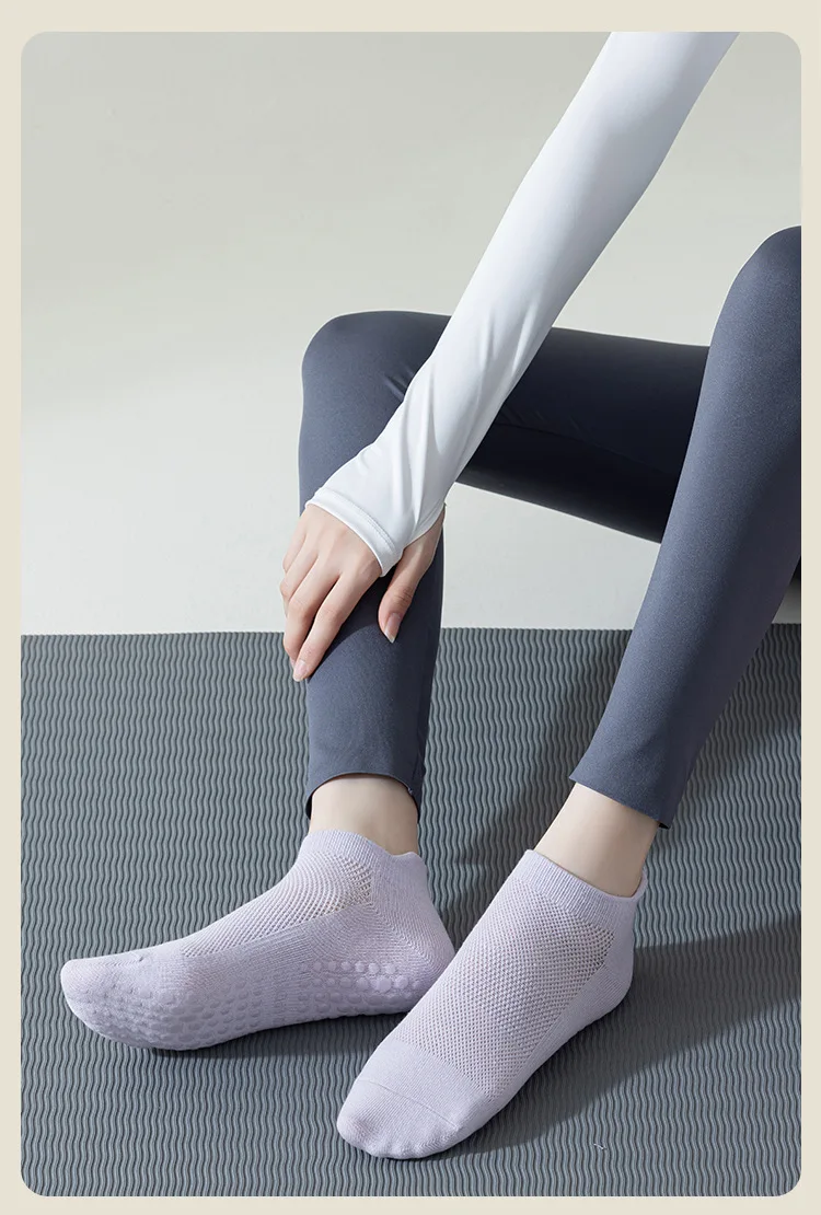 4 Paar rutschfeste Yoga-Socken für Damen, Baumwolle, niedrig geschnitten, Pilates-Socken, Gym, Fitness, Tanz, Sport, Bodensocken mit kurzem Griff – Detail 15