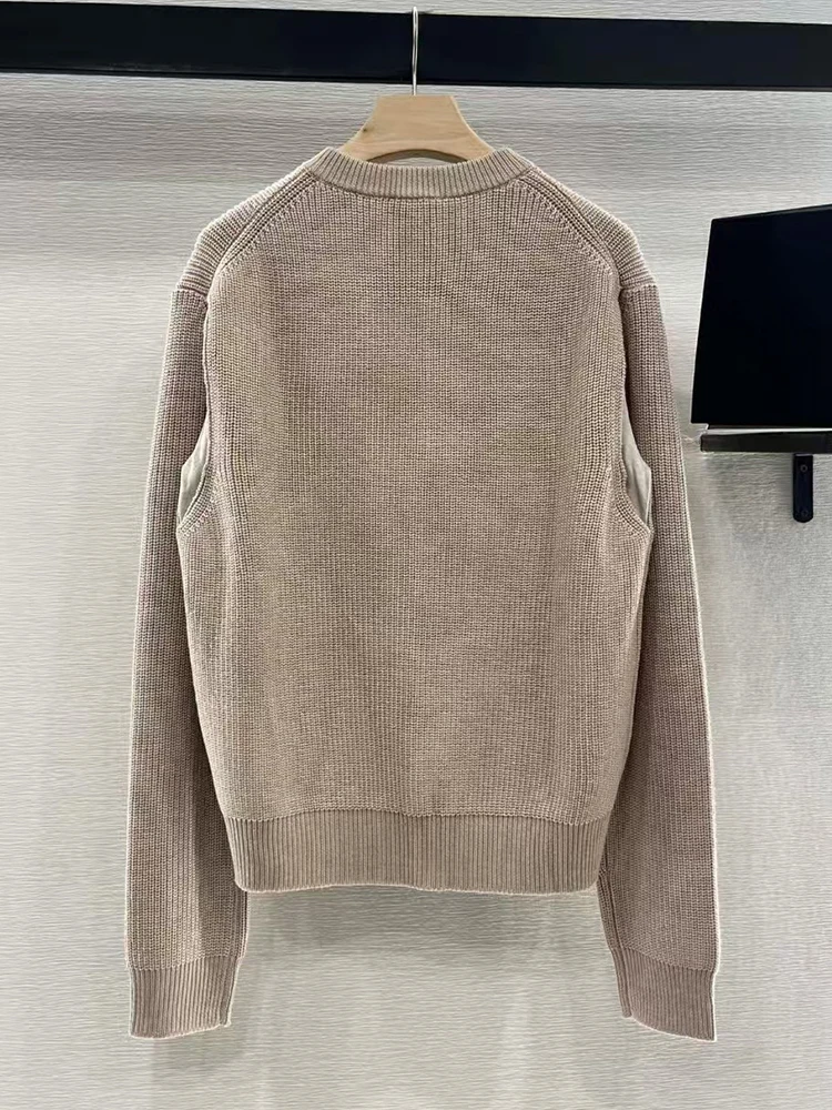 2024 winter women's new crew-neck button zipper design color matching pocket wool pullover fashion all-match knitted sweater