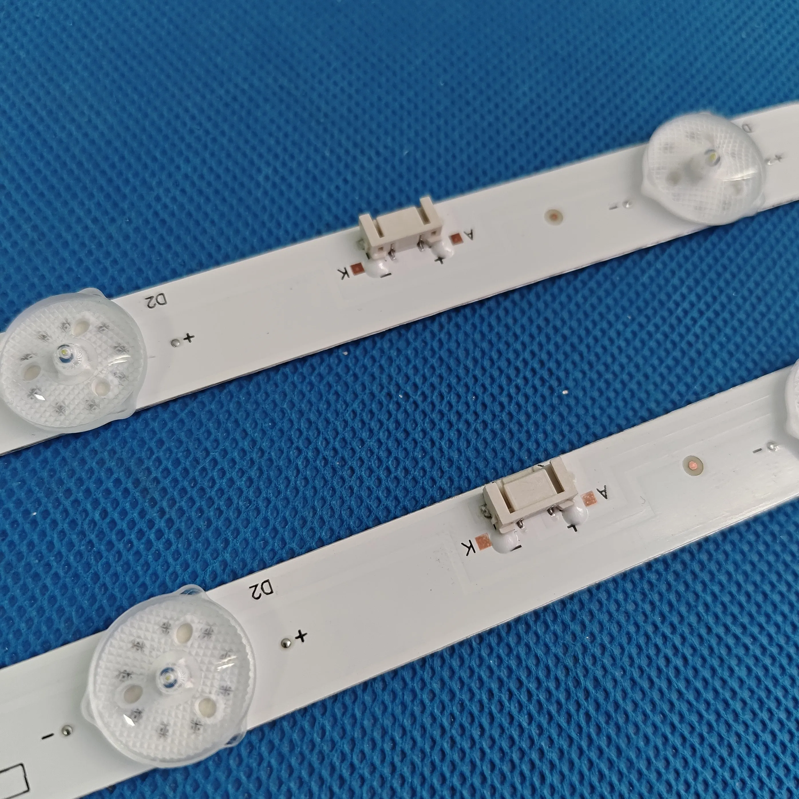 

Светодиодная лента подсветки для SW50D13-ZC62AG-02 02D SKYWORTH 50B20A 50V40 5800-W50000-8P00 5850-W50000-2P20 2P00 303SW500049