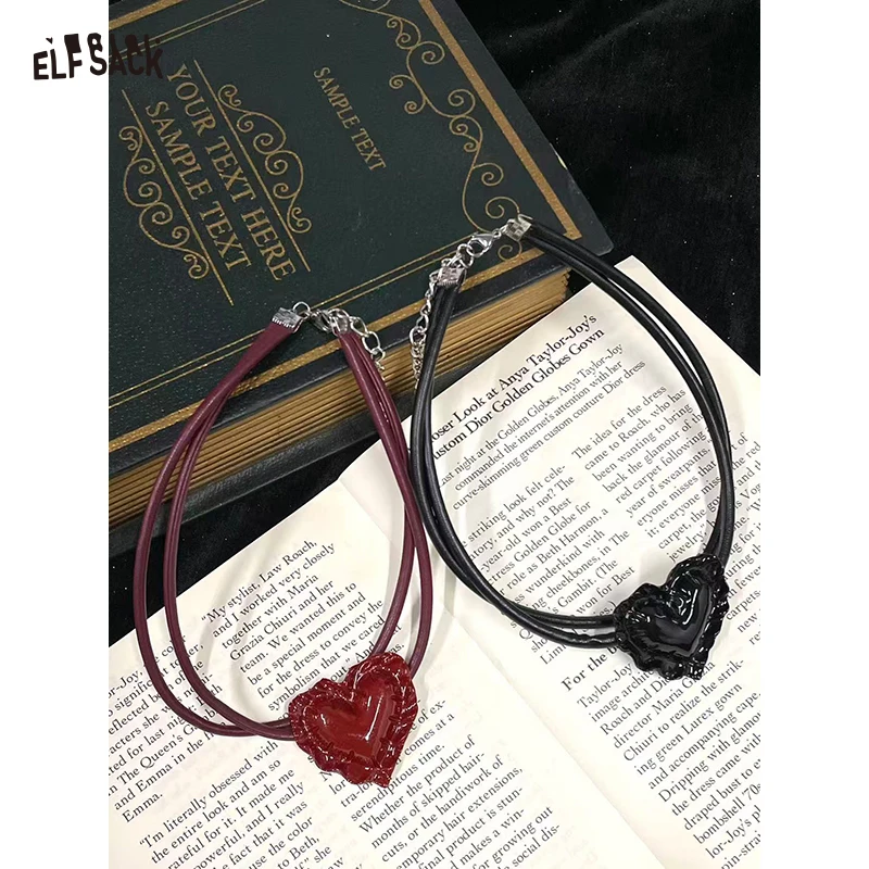 

ELFSACK 2025 Winter New Arrivals Y2K Heart Pendant Double Layer 3D Design Choker For Woman