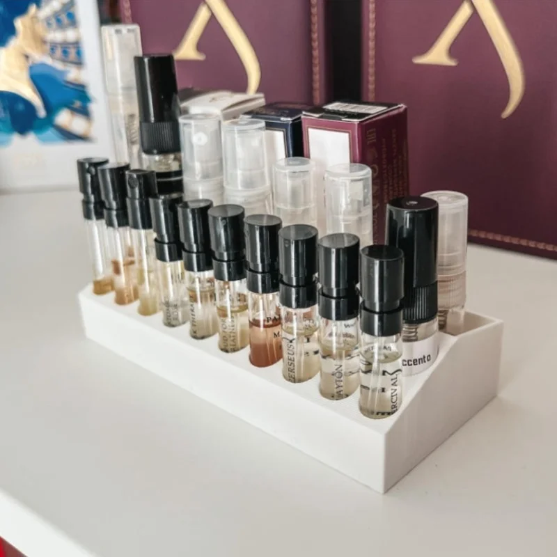Multi‑Grid Slope Desktop Perfume Sample Storage Rack, Portable Display Holder for Mini Spray Bottle Collections