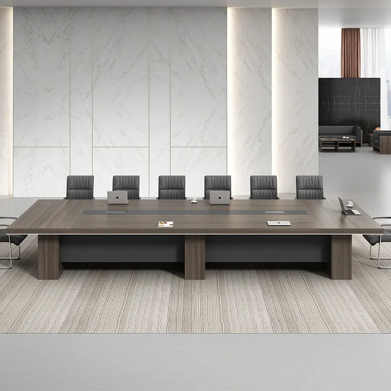 

Длинный стол для конференций, простой современный офис, комбинация большого конференц-стола и стула