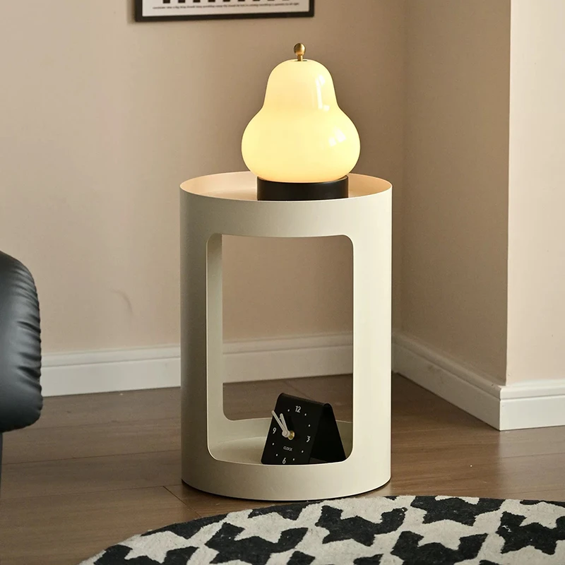 

Круглый железный художественный чайный столик, приставной столик для гостиной, тумбочка для спальни, металлический журнальный столик, современная стеллаж для хранения дома, скандинавская мебель