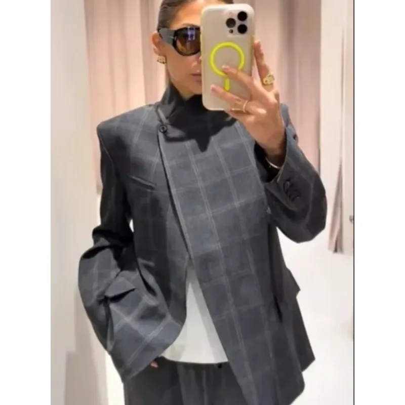 

Women Irregular Plaid Blazer Jacket Fashion Stand Collar Full Sleeve Split Loose Short Coat 2026 Female Daily Commute Outerwear
