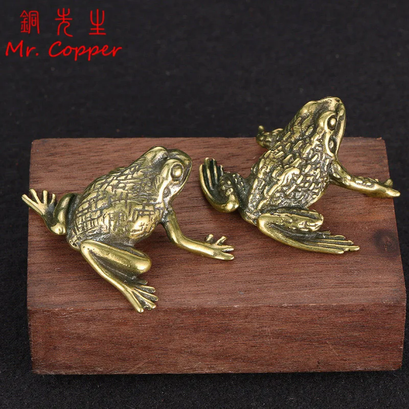 Pure Copper Frog Toad Statue Ornaments Desktop Antique Brass Tea Pet Collection Home Decoration for Living Room Animal Figurines