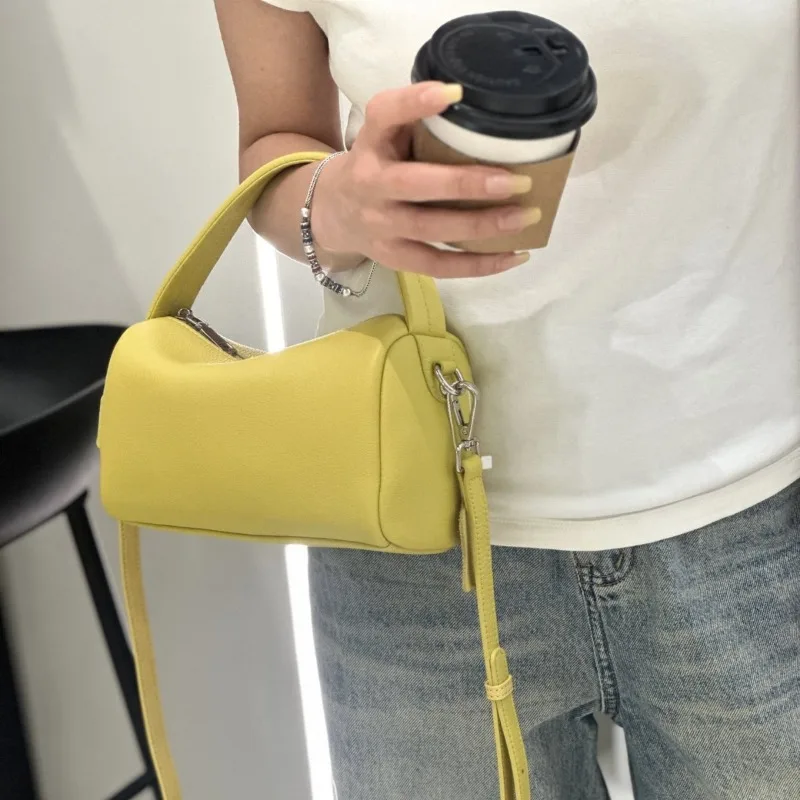 

New Fashion Women's Bag Head Layer Leather Handbag Crossbody Bag Soft Leather Commuter Small Square Bag