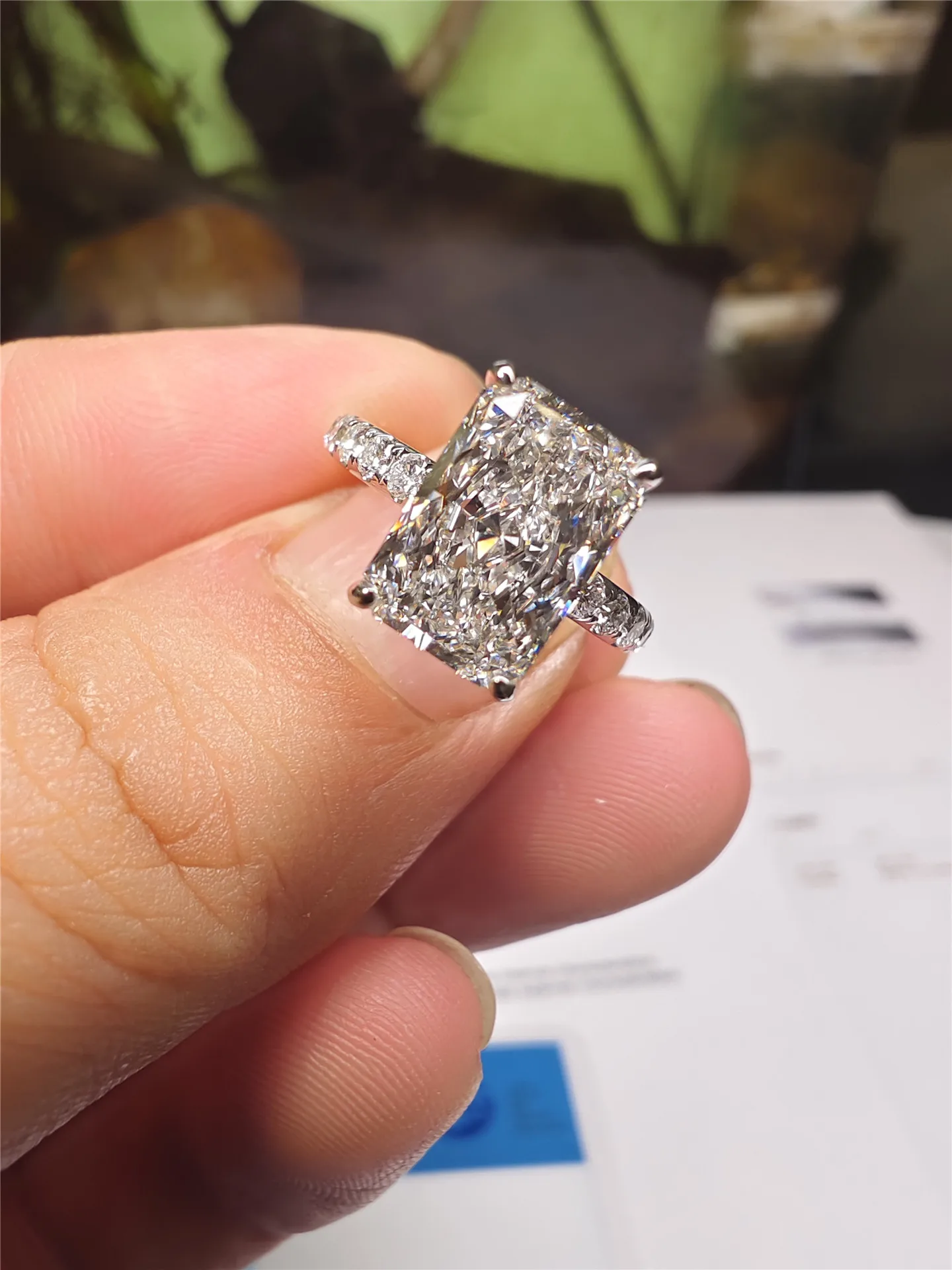 14K Solid Gold, Laboratory-Grown Diamond, 4CT Radiant Cut CVD/HPHT, Platinum Engagement Ring for Wedding, Custom Wholesale
