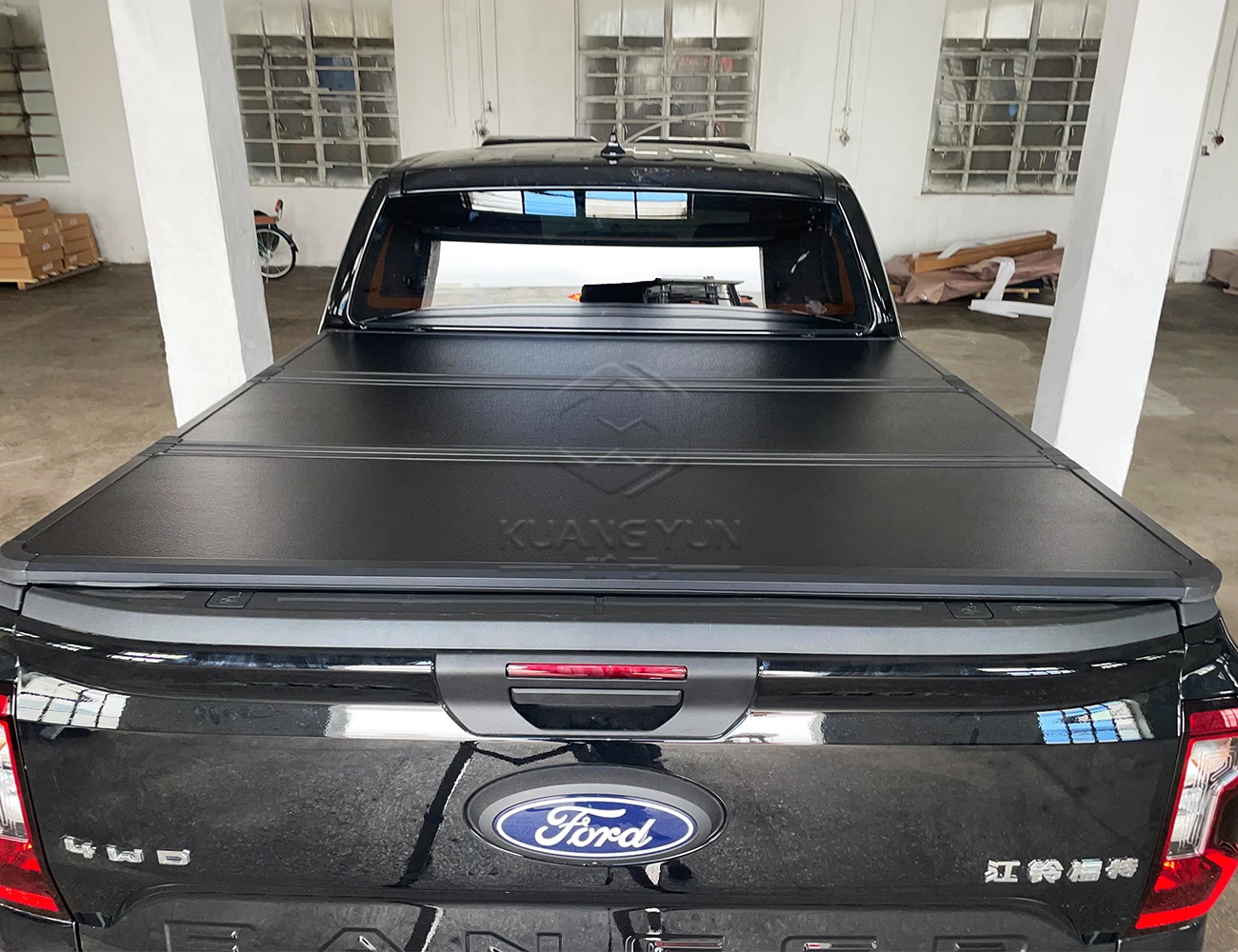 غطاء تونيو صلب من الألومنيوم من المصنع مباشرة لسيارة تويوتا تندرا ثلاثة طيات غطاء سرير بيك اب مقاوم للماء نموذج متين رينجر #6