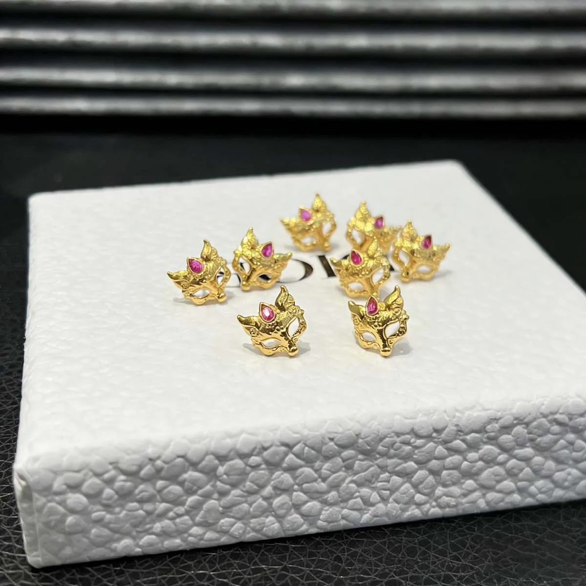 

Real 18K Gold Ball Stud Earrings Certificate AU750 Fox Mask Women's Earrings Fine Jewelry Trend 2026 for Birthday Party Gift