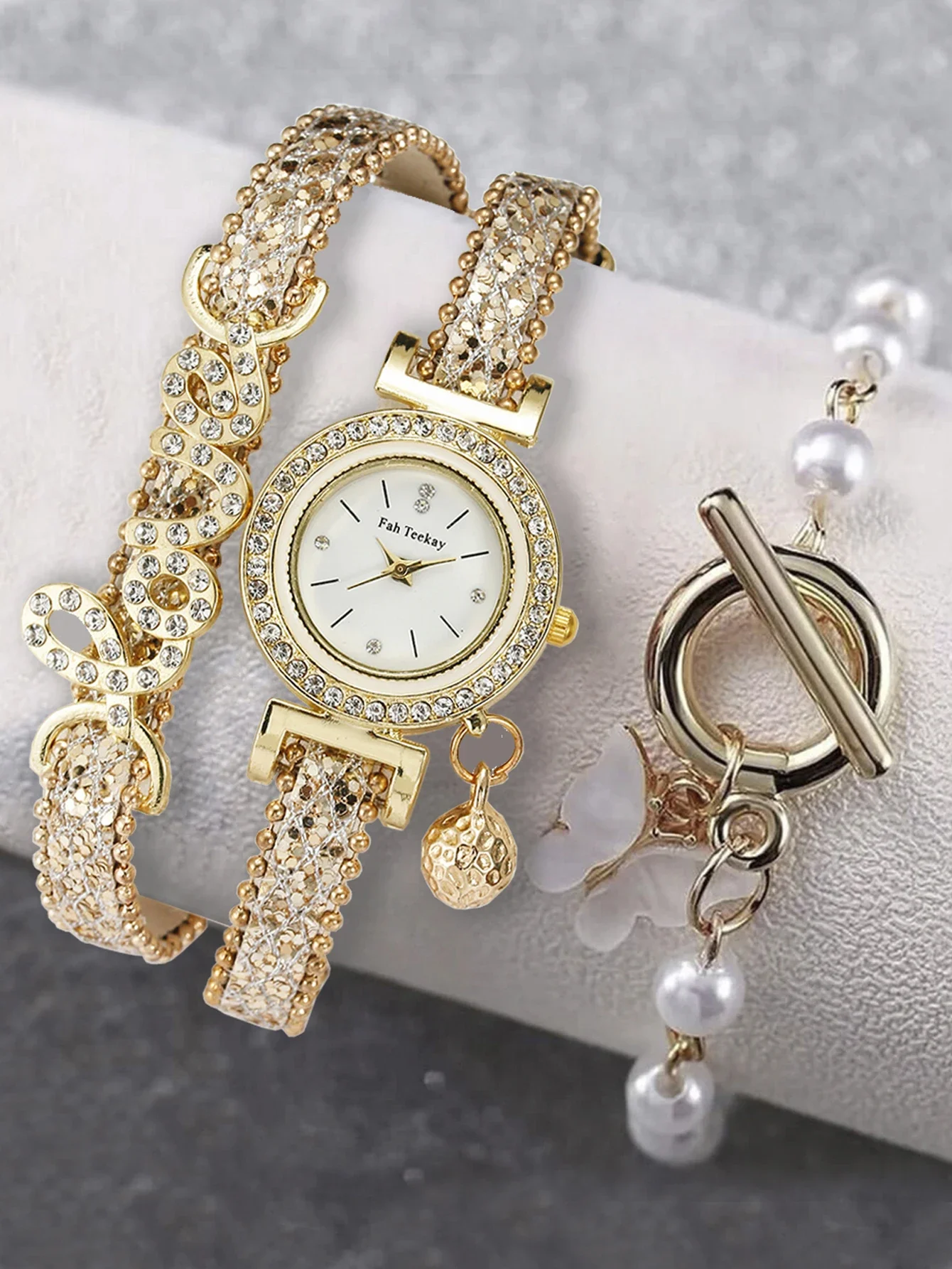 Watches With Bracelet Set Luxury Rhinestone Women Fashion Elegant Wristwatch Quartz Watch Love For Girl Ladies Clock Relogio