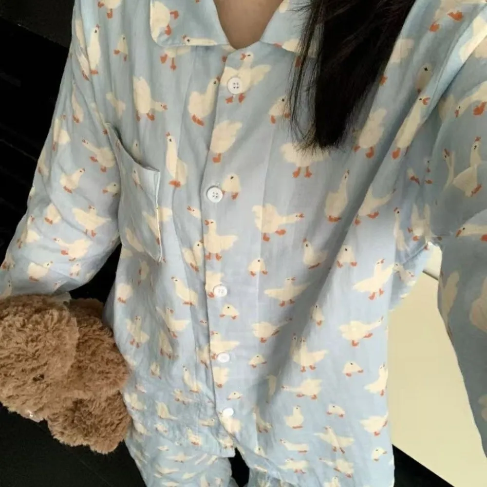 Langarm-Pyjama-Set für Damen mit Hund-, Hasen- und Blumenmuster, langes Schlafanzug-Set, Cartoon-Kirschen-Motiv, 2-teiliges Pyjama-Set für Studentinnen und Mädchen – Detail 5