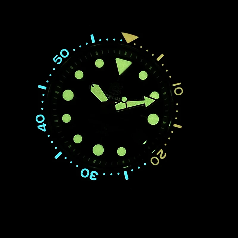 STEELDIVE Men Diver Watch Tuna Automatic Mechanical Sports Wristwatch 300m Waterproof C3 Luminous Sapphire NH35 Ceramic Bezel