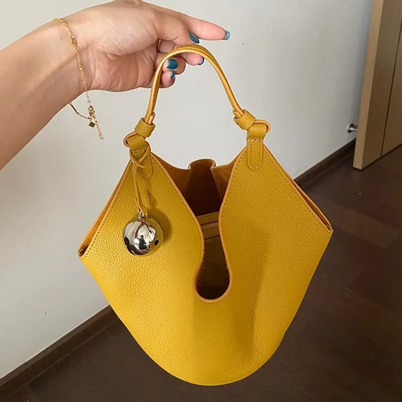 

Портативная женская сумка-ведро из мягкой кожи большой вместимости, новая легкая роскошная нишевая высококачественная ручная сумка-корзина для овощей