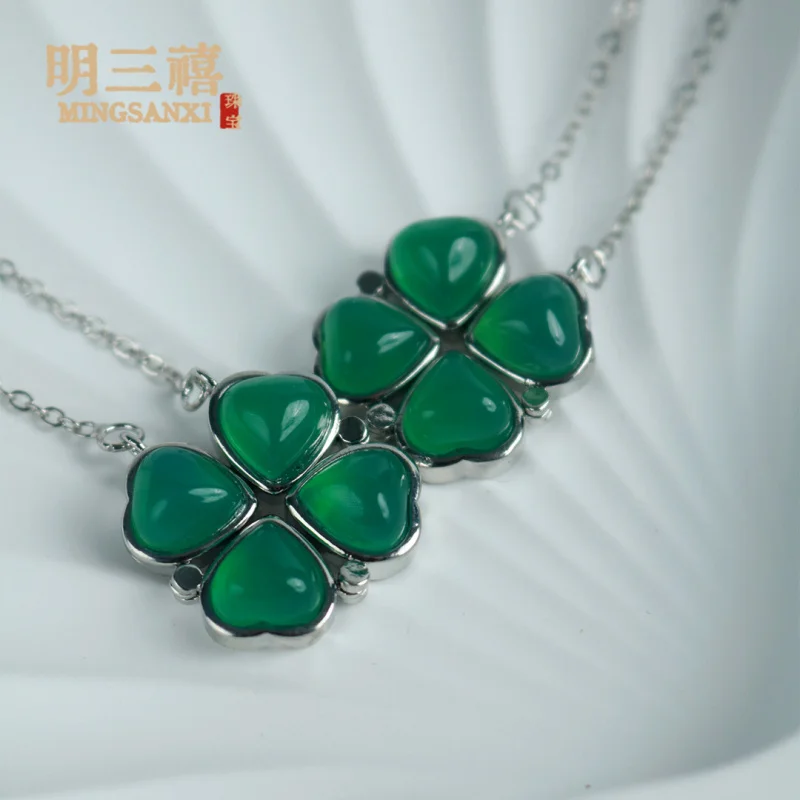 Natural Chalcedony Lucky Clover Pendant Fine Craft Imitation 925 Silver Four-leaf Clover Flower Elegant Necklace Women's Jewelry