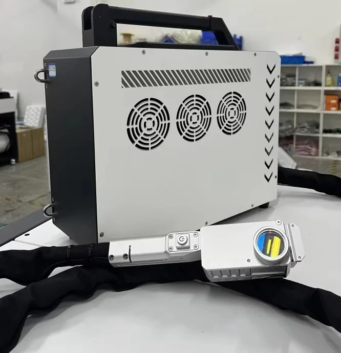 Paint Removal Cleaning Machine Pulsed Fiber  Cleaner Wood Brick Stone Rust Removal Metal Surface Cleaner