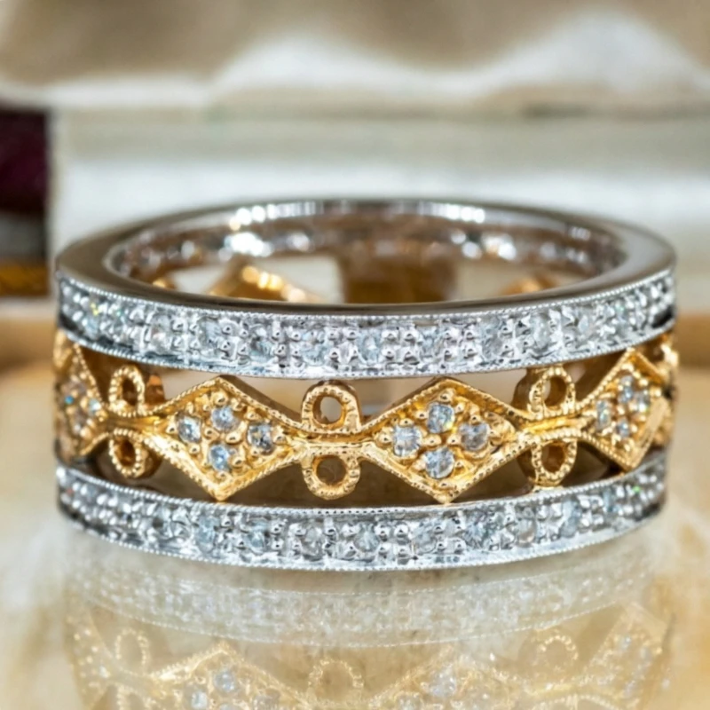 Modischer Schillernder Synthetischer Zirkonia-Ring mit Hohldesign in Zweifarbigem Design für Unisex Luxuriöser Minimalistischer Hochzeits- und Jubiläumsschmuck