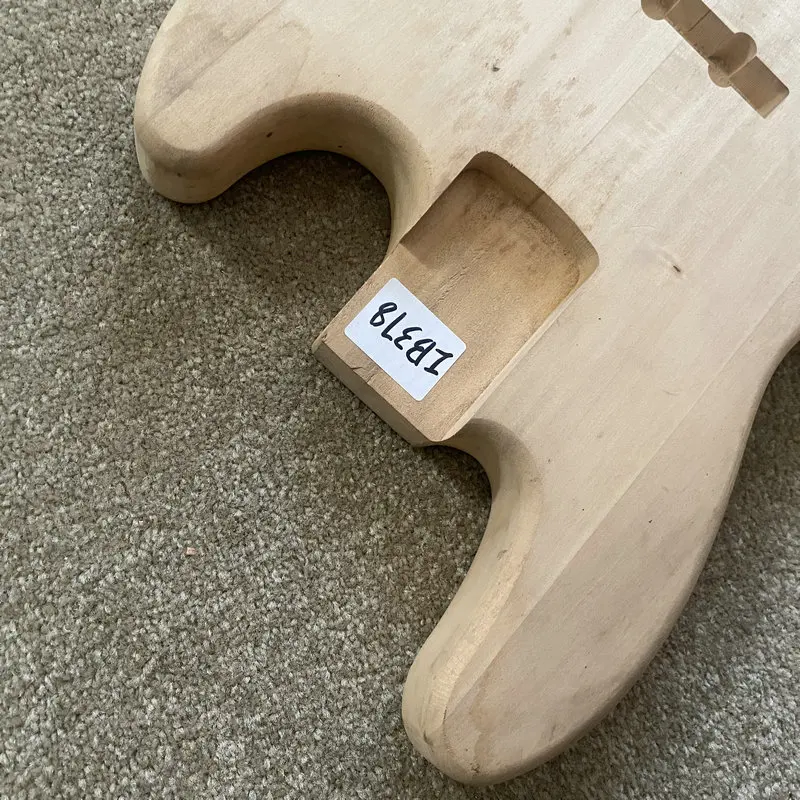 IB378 Solid Basswood Jazz Bass Body Unfinished in Solid Basswood No Paints Active Pickups Design for Electric Bass Replace DIY