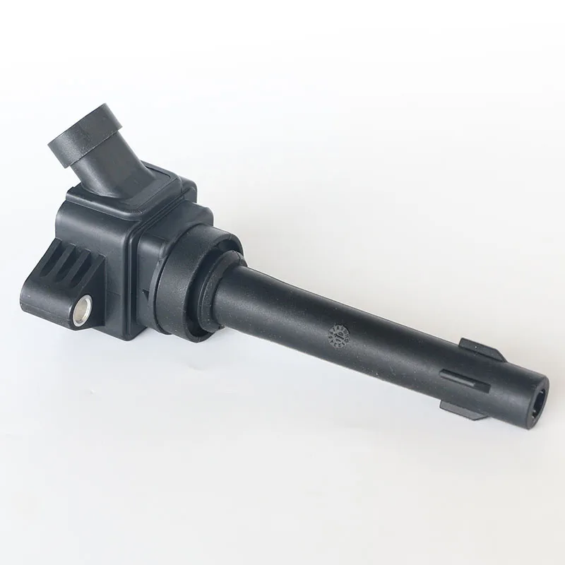 IGNITION COIL FOR WULING HONGGUANG S3 BAOJUN 530 730 F01R00A075 24563798 DQG3141