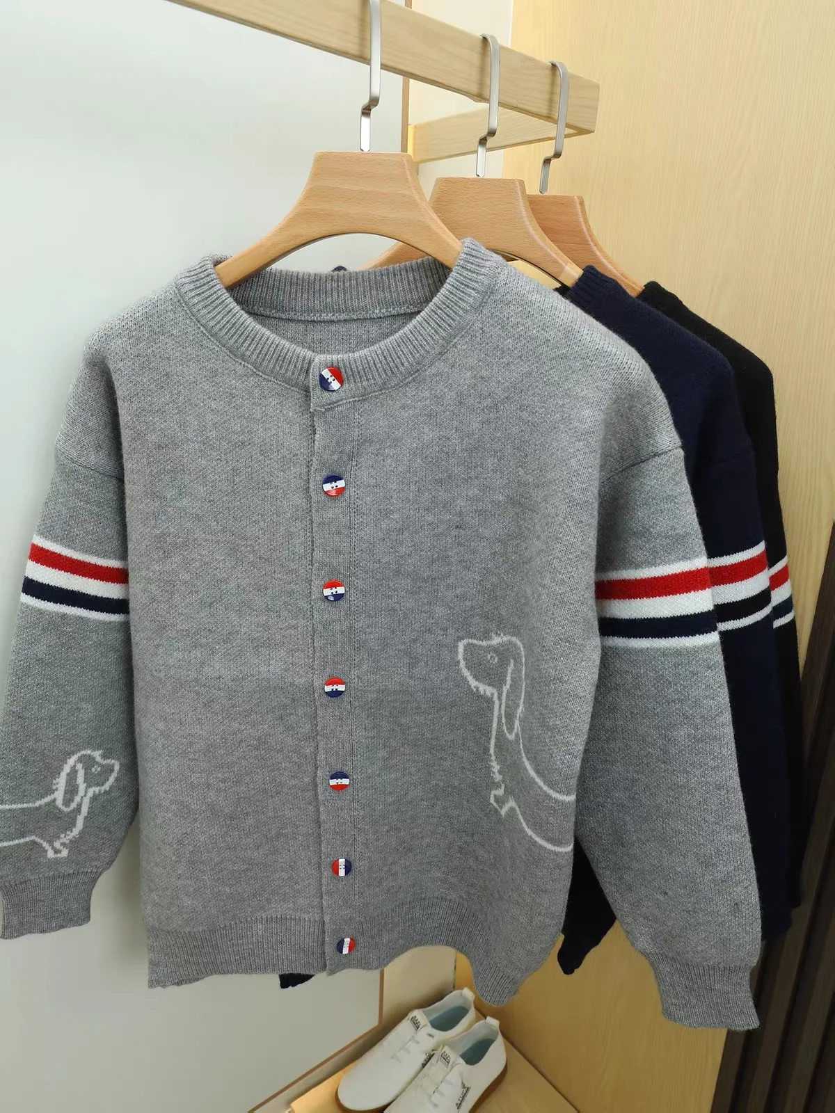 Mode süße Welpen bedruckt Pullover Jacke Herren High-End Marke farbige Streifen Design Gelegenheit Winter dicke warme runde Kragen Strickhemd – Detail 9