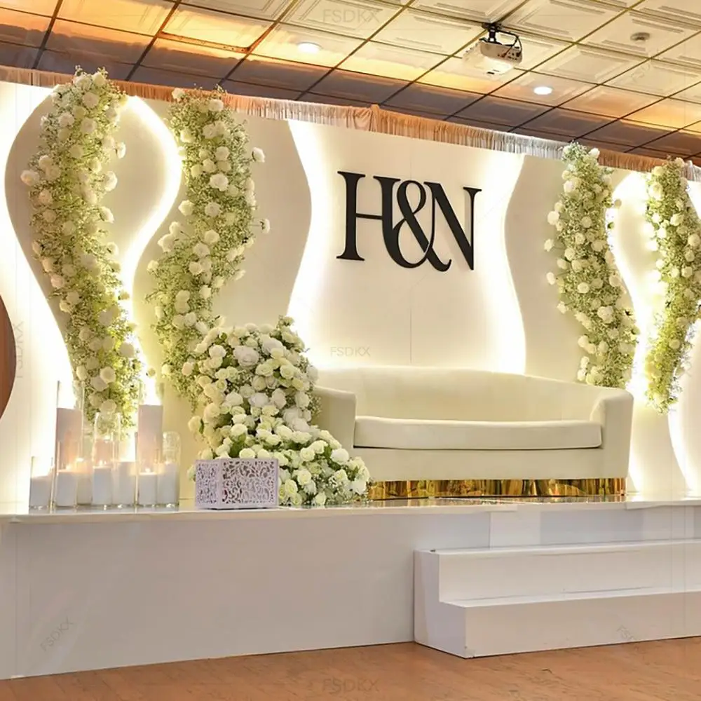 

Modern Luxurious Floral PVC Backdrop Romantic Arch Shape Wedding Stage Decoration Simple Event Wedding Decorations Carton Box