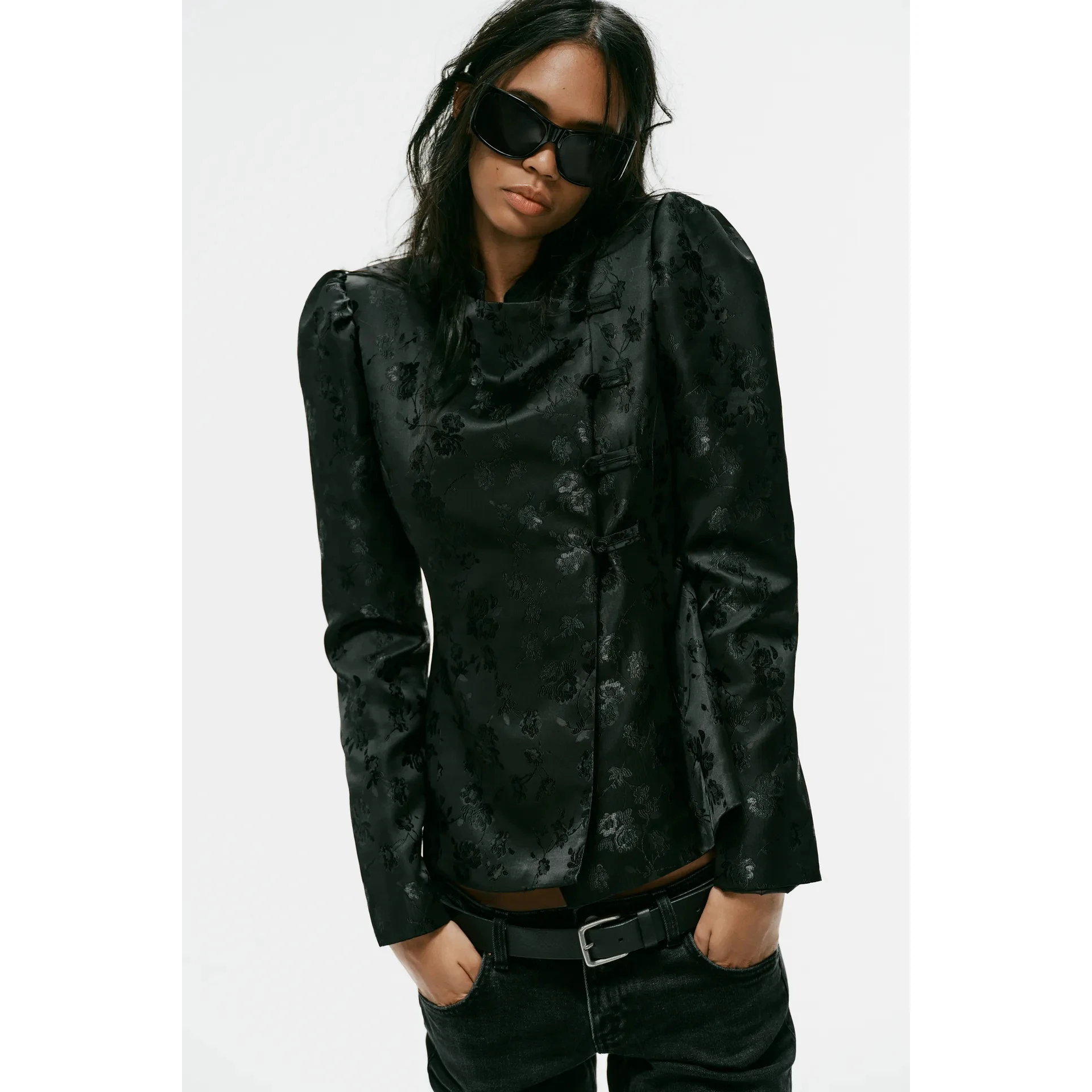 Fashionable Women's Suit Jacket with Knot Tie Floral Embroidery Standard Fit Short Coat European Style Long Sleeve Plant Pattern