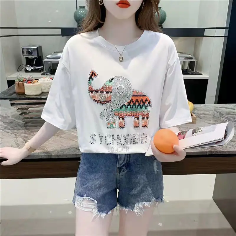 Korean Loose Round Neck Cartoon Embroidery Tops For Female Casual Fashion Diamonds Spliced T-shirt Summer New Women\'s Clothing