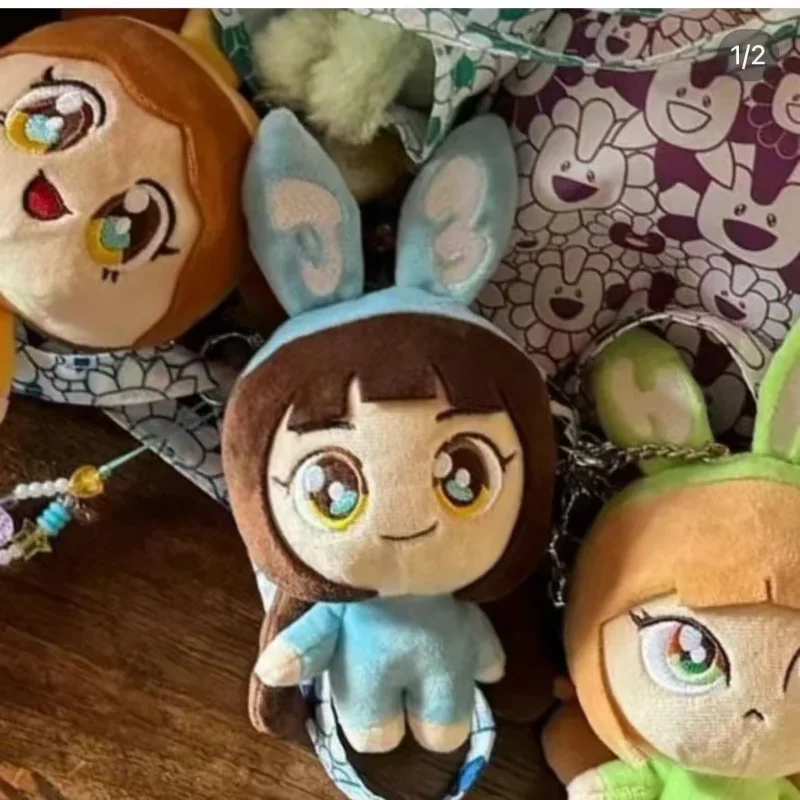 Anime NEWJEANS juguetes colgantes de felpa Minji Hanni DANIELLE Haerin Hyein niñas muñecos de peluche llavero bolsa decoración regalos de peluches