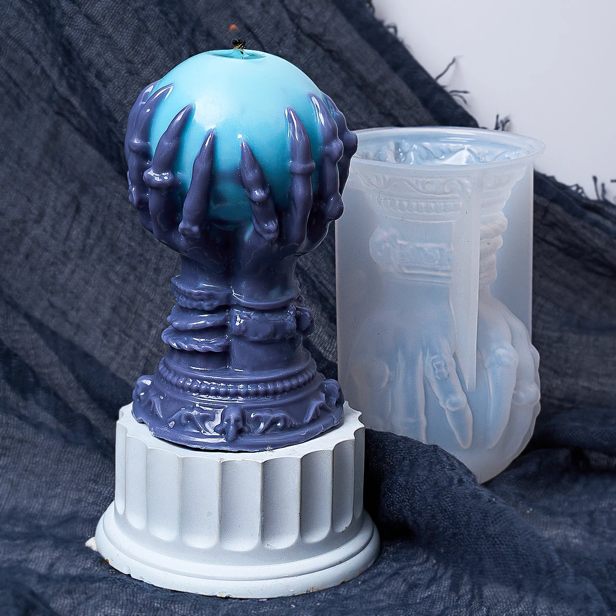 Nowa różana ręcznie silikonowa forma do świec DIY Ghost Claw Demon Hand Holding Ball Scented Making Mold Halloween Gifts Craft Party Decor — zdjęcie 5
