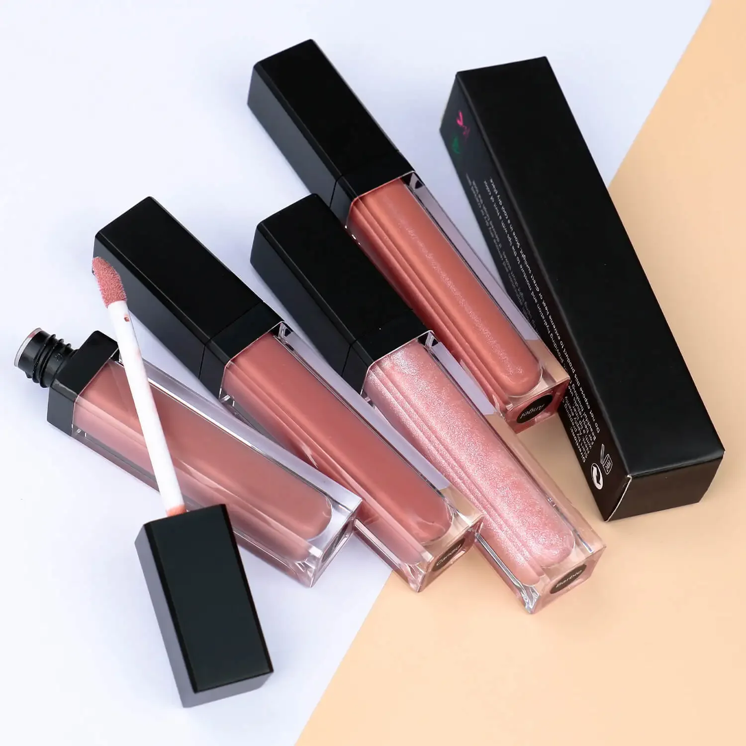 Private Label Customized Lip Gloss P17 Tube Pigment Selective Matte Glossy Waterproof Custom Logo Makeup Wholesale Cruelty Free