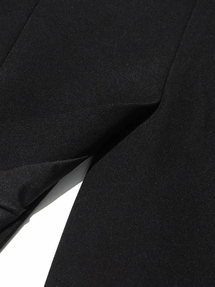 TWOTWINSTYLE-Chaqueta con pliegues empalmados para mujer, Blazer elegante de manga larga con cuello con muescas y botones de retales