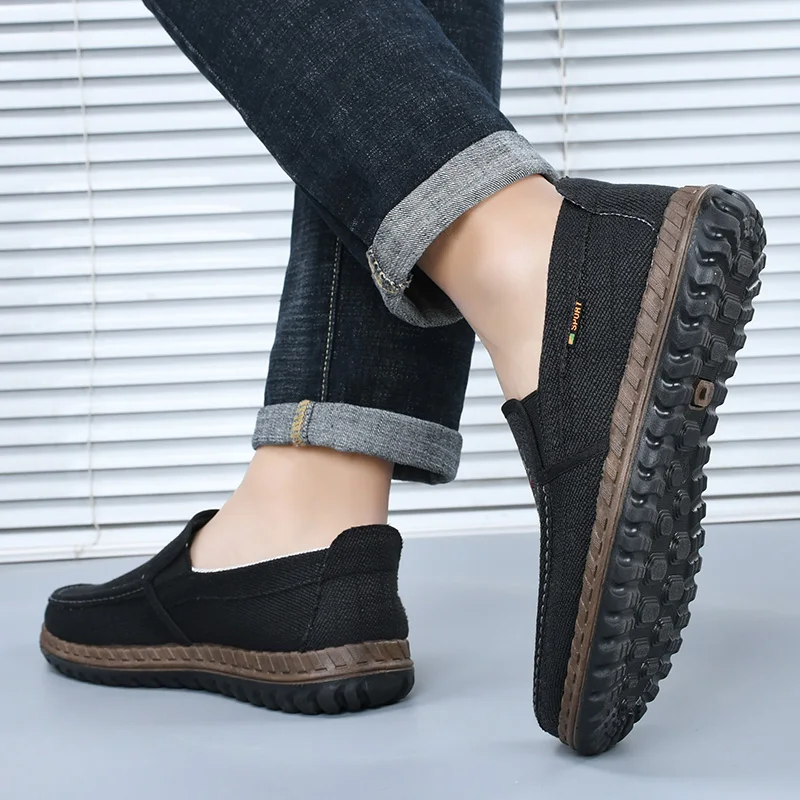Non-Slip Soft Sole Middle-Aged and Elderly Dad's Shoes, Lightweight and Breathable Slip-On Spring and Autumn Casual Shoes, Flat Shoes