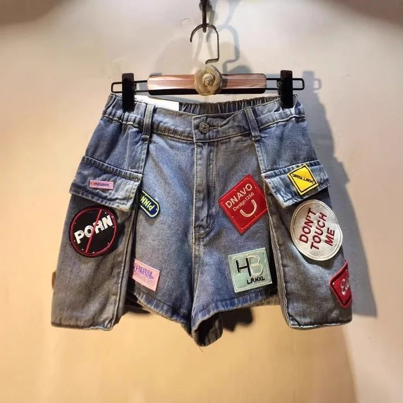 

Лето 2026, новые джинсовые шорты-карго с высокой талией и карманами, женские джинсовые шорты с вышивкой букв