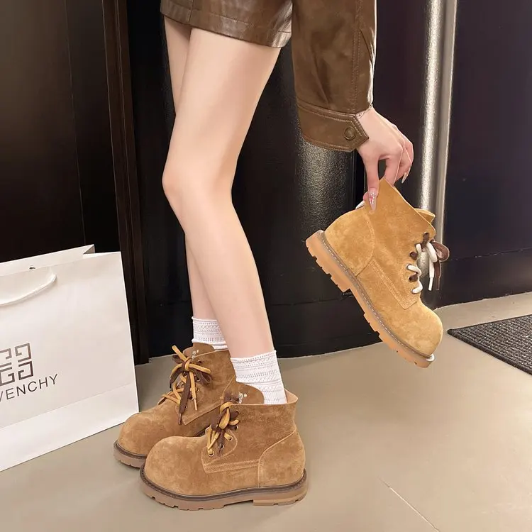

Trendy Retro Autumn Winter Women's Boots New High-rise Madam Boots Soft Leather Soft Sole Retro Women's Short Boots Work Shoes
