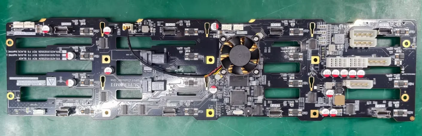 16 Ports HDD 12G Expander Backplane with 4nvme For Our 3U 16Bays  Hotswap Server Chassis