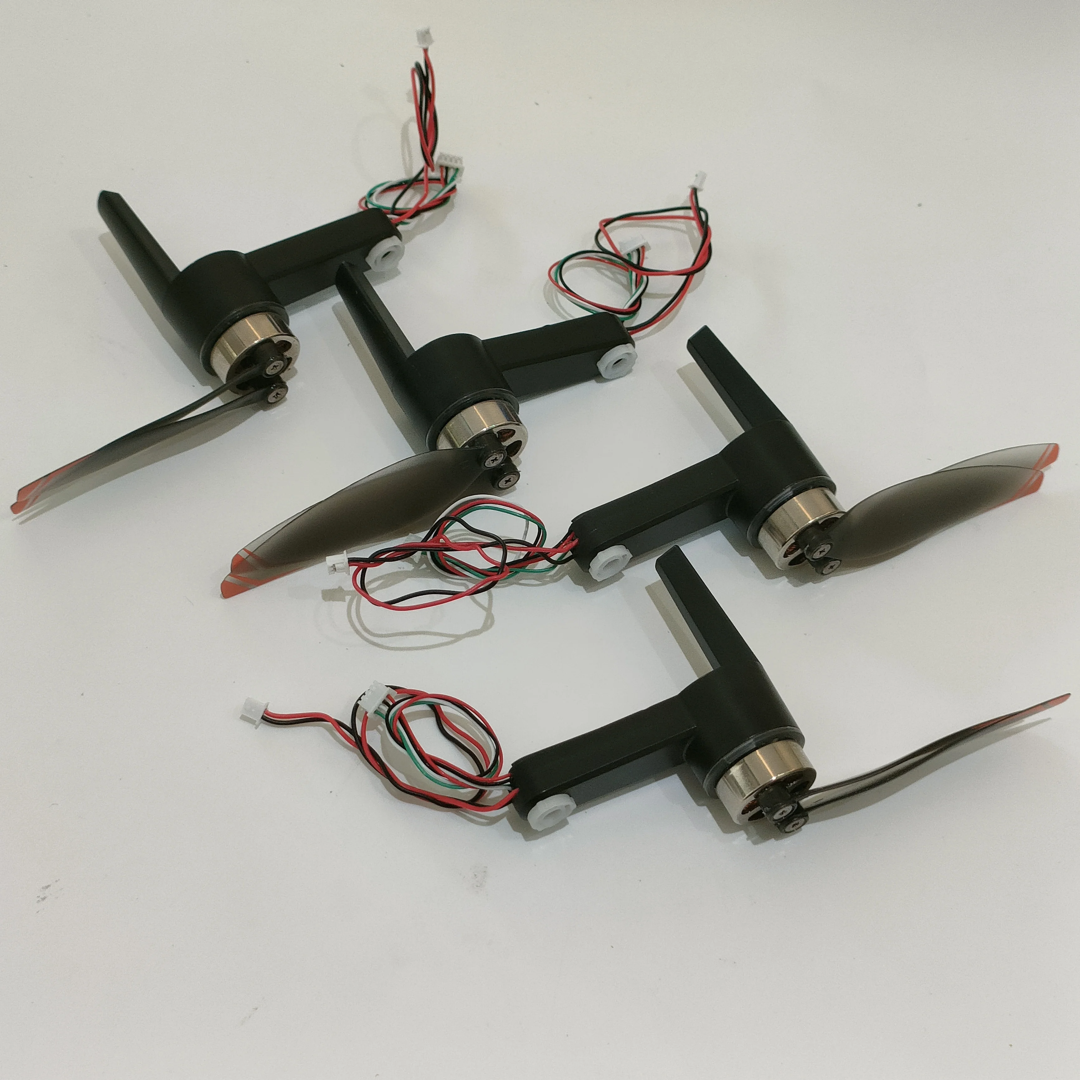 

Бесщеточный двигатель, 4 шт., с лезвием для M6 Pro, WIFI, FPV HD-камеры для профессиональных аэрофотосъемков с экраном, пульт дистанционного управления RC Qu