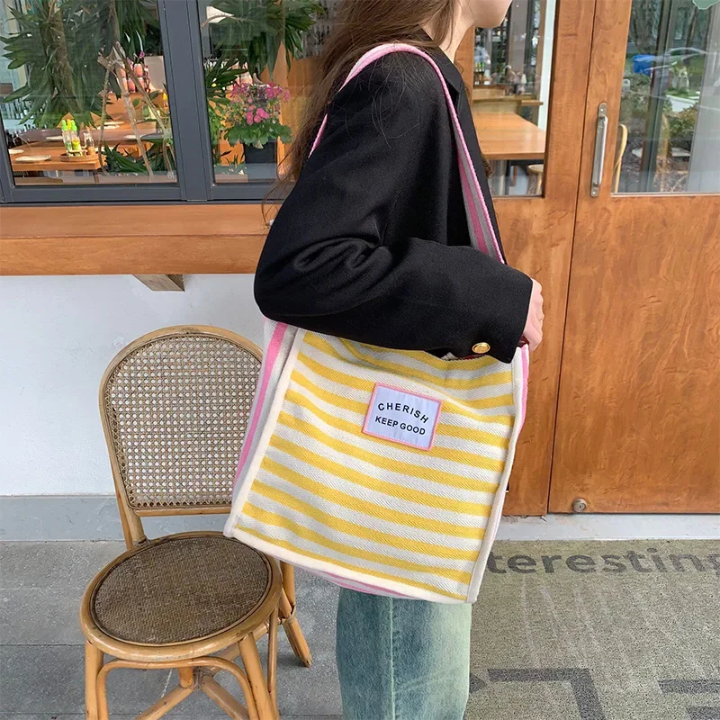 Fashion Striped Contrast Color Casual All-match Large-capacity Storage Shoulder Bag Striped Canvas Bag